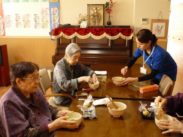 お茶会とおやつレク