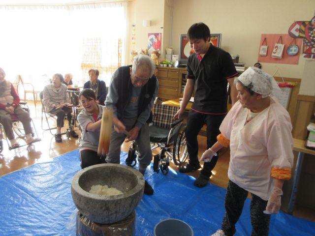 餅つき①