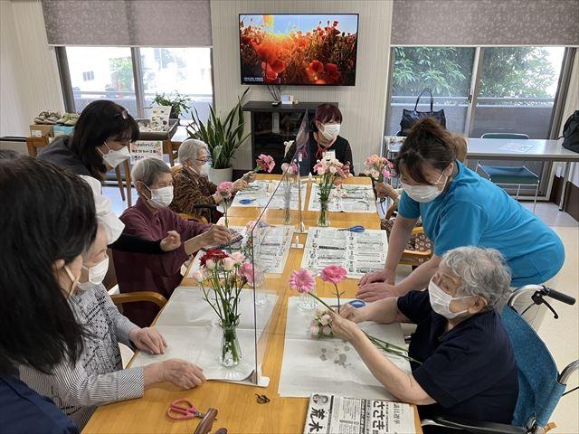 お花を楽しむイベント♪生け花教室