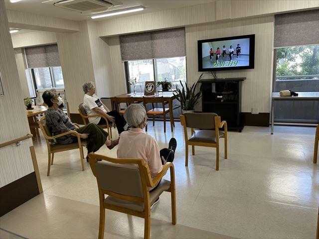 介護予防体操でカラダもココロも元気に♪