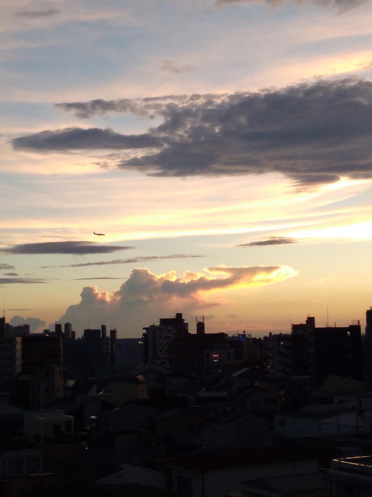 季節を感じて「秋の夕焼け空♪」