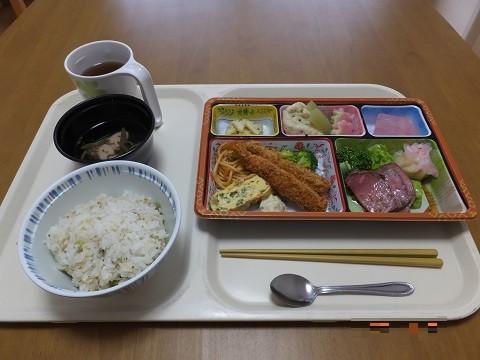 春のお花見弁当