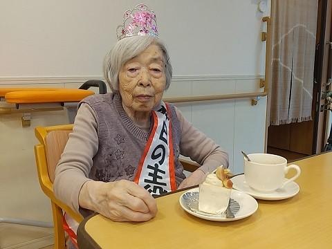 毎月の恒例行事『誕生日会』